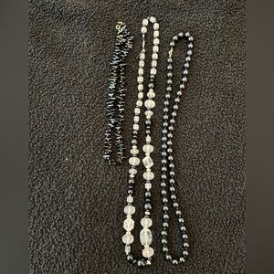 Elegant Black and Clear Beaded Necklace Set